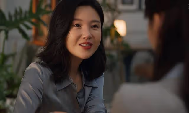 盛世美顏被打回原形!當矽膠臉混進央視劇,於和偉也救不了場