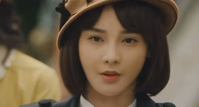 盛世美顏被打回原形!當矽膠臉混進央視劇,於和偉也救不了場
