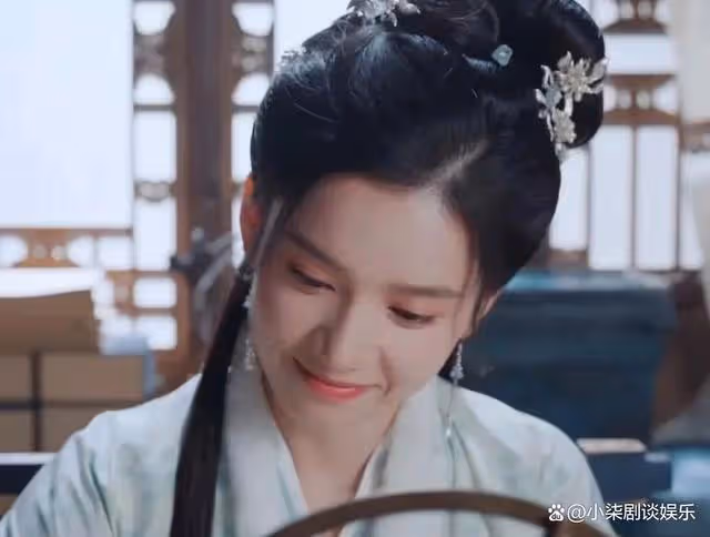 《惜花芷》:家道中落後,金錢至上,面子名聲皆為浮雲!