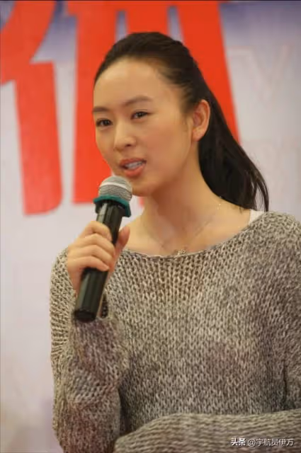 嫁對即翻身的童瑤:遭張國立兒子暴打,如今嫁大17歲富豪苦盡甘來