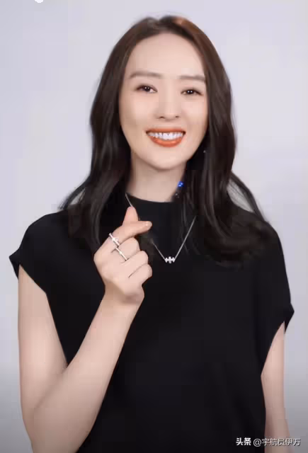 嫁對即翻身的童瑤:遭張國立兒子暴打,如今嫁大17歲富豪苦盡甘來