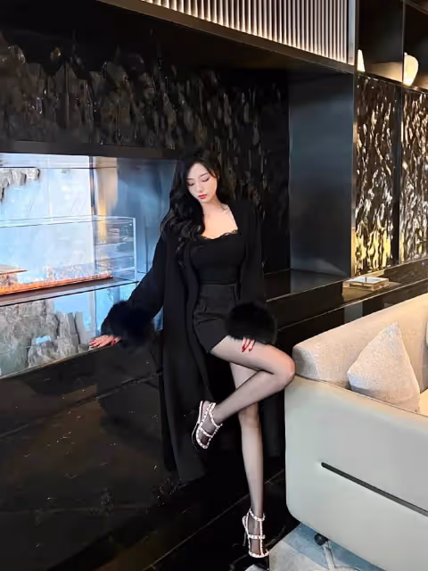 【性感女神】絲襪高跟,長腿搭配的時尚秘籍!