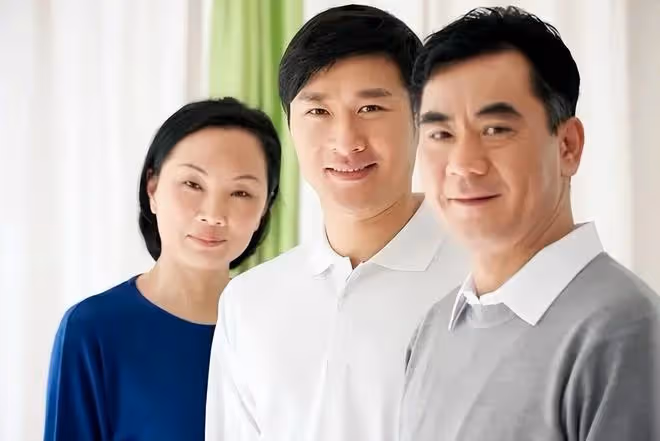 滿月宴上兒媳要8萬8紅包，回娘家時女婿如法炮製，岳母成過路財神