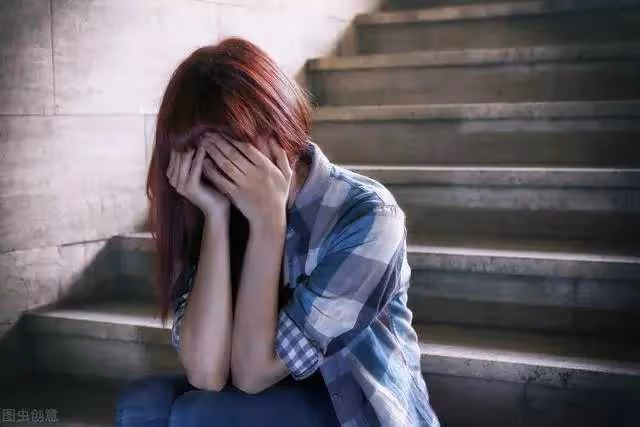 48歲女子遇上35歲男子:一場曖昧戀情,差點毀掉我的婚姻