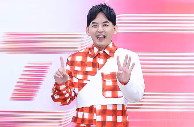 黃子佼誘騙受害女生拍照話術曝光,私密對話內容讓人難以忍受