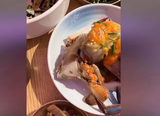 故意氣大S?汪小菲帶未婚妻吃韓餐,點了具俊曄和大S最愛吃的醉蟹