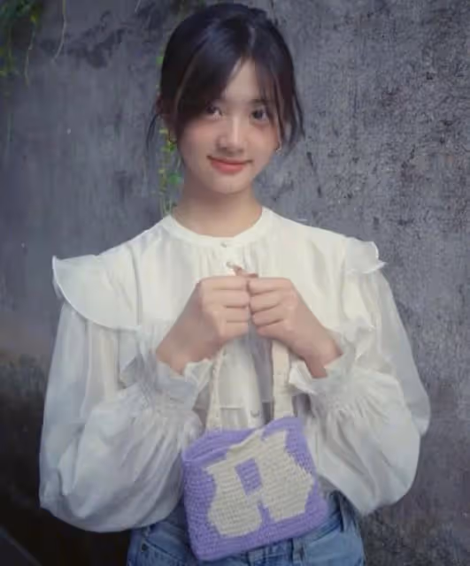 孫莉曬三個孩子近照,黃多多側顏好美,二女兒和兒子古靈精怪