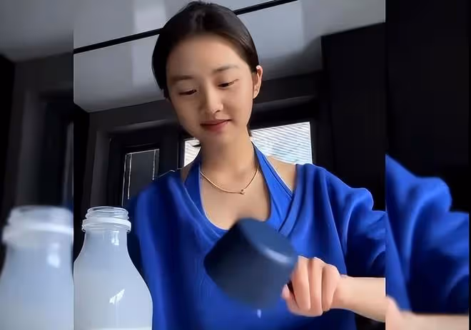 孫莉曬三個孩子近照,黃多多側顏好美,二女兒和兒子古靈精怪