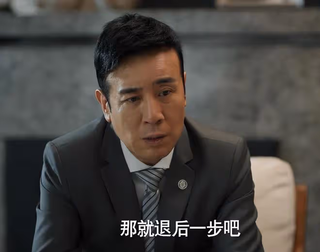 城中之城:趙輝坐牢都不知道,吳顯龍捨命相救才是對他最狠的算計