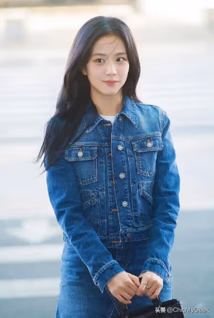 BLACKPINK不續約後近況：Lisa闖美，Jisoo進軍電影，剩她行蹤成謎