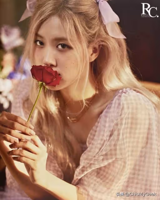 BLACKPINK不續約後近況：Lisa闖美，Jisoo進軍電影，剩她行蹤成謎
