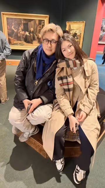 李湘一家3口度假,王詩齡穿萬元蒙口吃大餐,李湘王岳倫有貓膩?