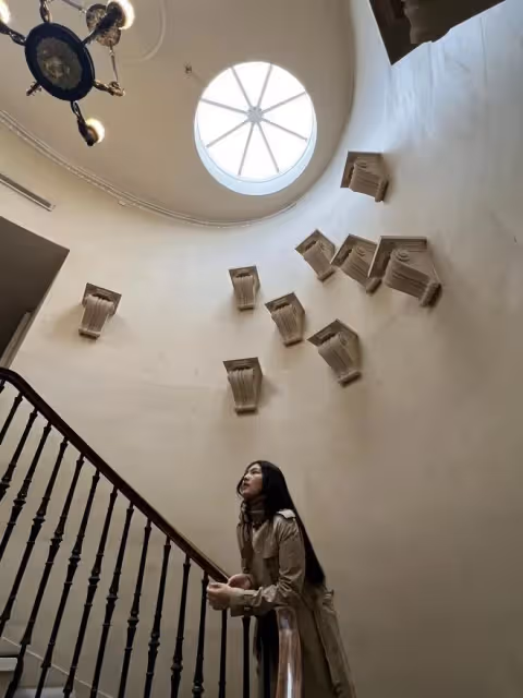 李湘一家3口度假,王詩齡穿萬元蒙口吃大餐,李湘王岳倫有貓膩?