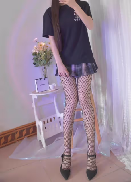 性感黑絲,迷人的身材,你還在等什麼?