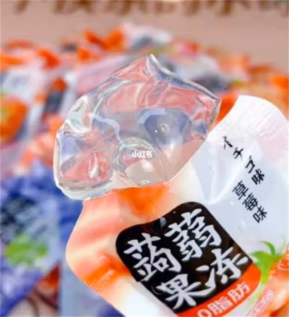 蒟蒻果凍和一般果凍有什麼區別？蒟蒻你知道是什麼嗎？