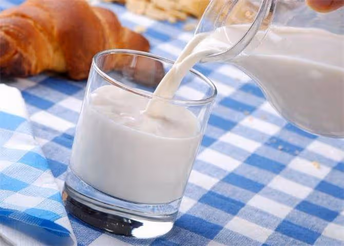 配料表只有生牛乳的牛奶好嗎？生牛乳純牛奶適合兒童嗎？