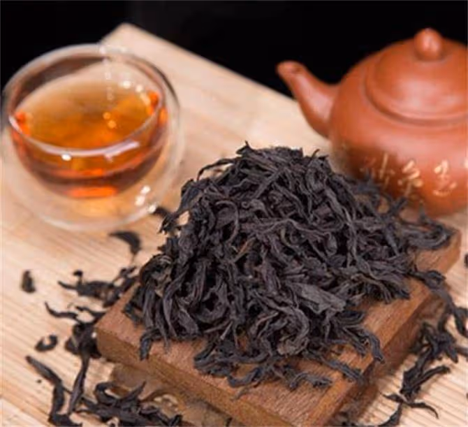 大紅袍是紅茶嗎?在茶行業議論紛紛,大紅袍到底是什麼茶類?