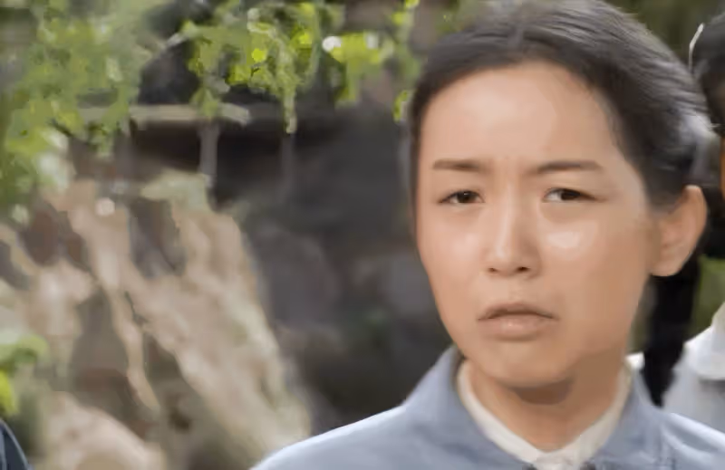 不會哭別尬演!《城中之城》於和偉一出手,帶來「教科書式」哭戲