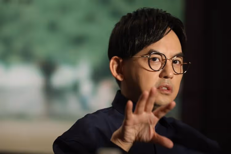 受害者聯盟找到律師、立委了！她喊話黃子佼：自首才是真懺悔