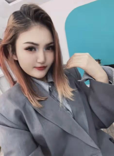 新疆小伙亞力坤去世，女友非常漂亮，分手4年剛準備訂婚！