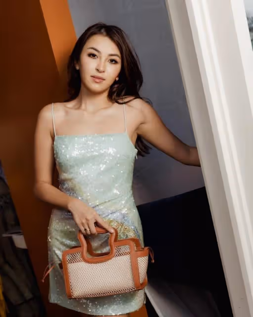上山詩納女兒27歲生日，張智霖袁詠儀參加派對，劉嘉玲送祝福