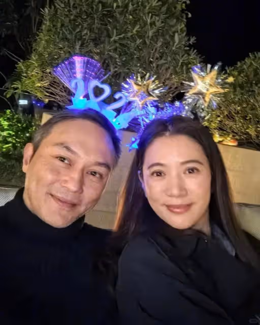 不分場合秀恩愛？張智霖袁詠儀演唱會接吻引熱議，網友直呼太尷尬
