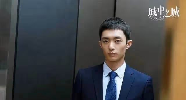 被罵不配給《半澤直樹》提鞋？《城中之城》太緩慢不狠辣