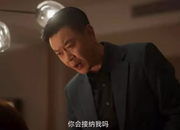 馮嘉怡憑藉《城中之城》出圈，不僅演技收穫好評，還帶火一句台詞