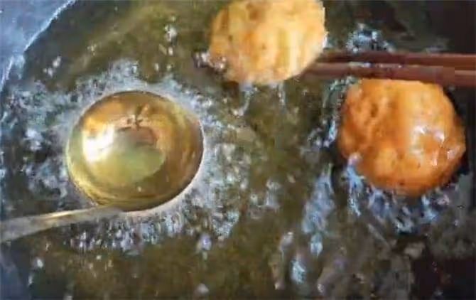 教你在家做小零食,玉米鍋巴,不用烤箱,手不沾面,咬一口嘎嘣脆