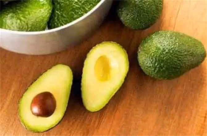 為什麼不建議吃牛油果?牛油果的禁忌你知道嗎?