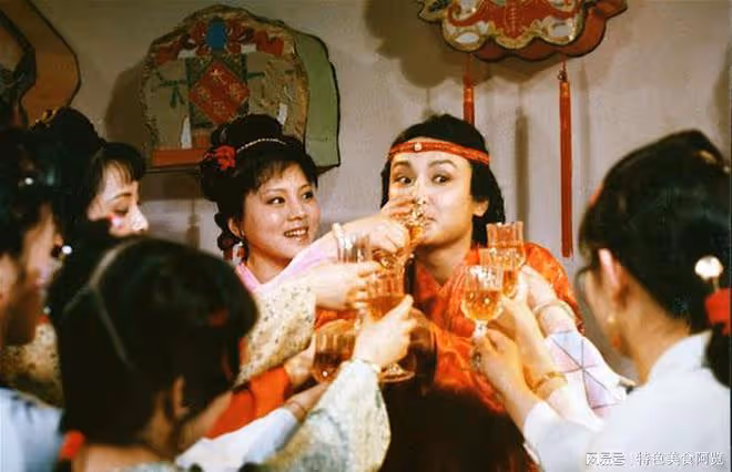 我國哪裡的黃酒最出名?中國十大黃酒產地排行,你的家鄉上榜了嗎