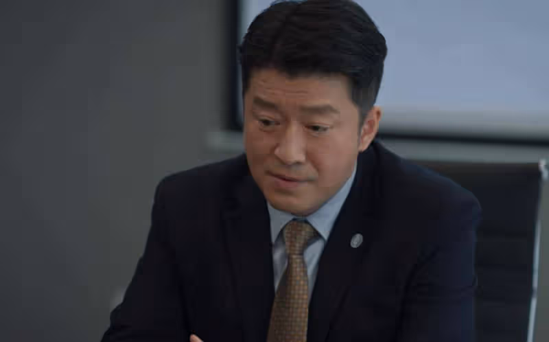 《城中之城》:戴其業的「九正一邪」,趙輝終於學會了
