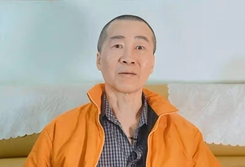 TVB配角演員患漸凍人症,病情惡化半身癱瘓,沒錢治病靠好友救濟