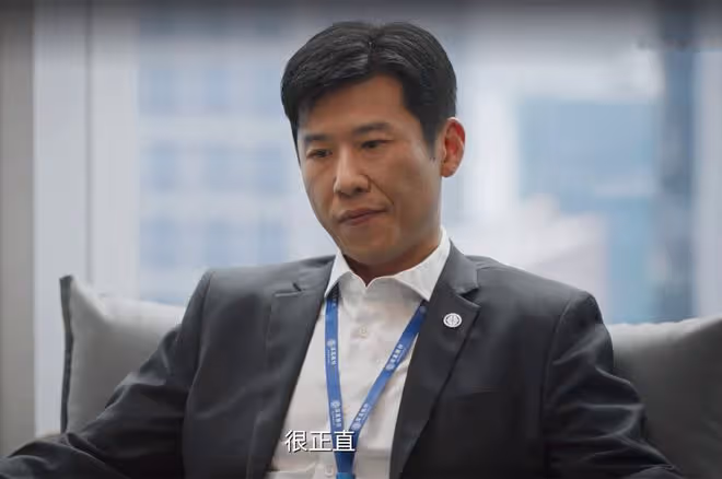 城中之城：直到趙輝和苗徹反目，陶無忌才發現，趙輝離入獄不遠了
