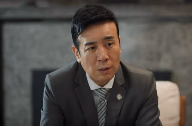 《城中之城》被兄弟算計、徒弟背叛、情婦坑害，趙輝入獄，並不冤