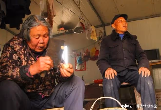 兒子考上公務員，過年辦婚禮，沒想到鄉鄰沒一個願意來，冷冷清清