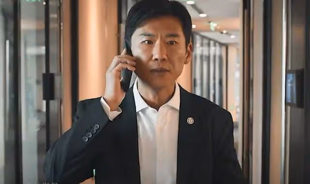 城中之城:趙輝行長事業受挫,被打壓針對,直接黑化違規放貸