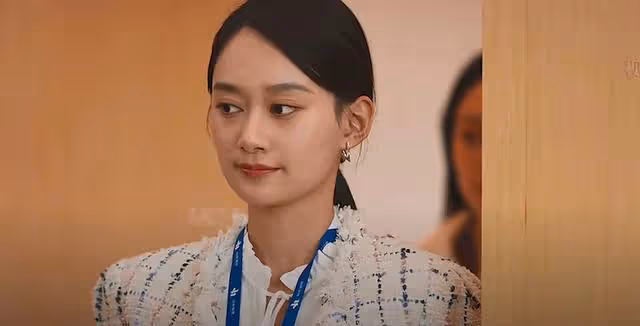 城中之城:謝志遠吳顯龍唇槍舌戰,堪稱語言藝術,曉惠再次被利用
