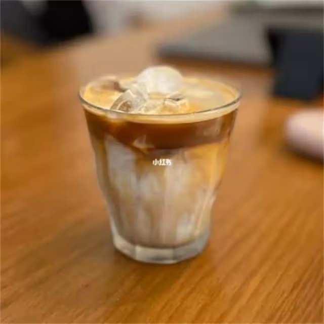 生椰拿鐵是咖啡嗎?咖啡店都是怎麼做生椰拿鐵的?