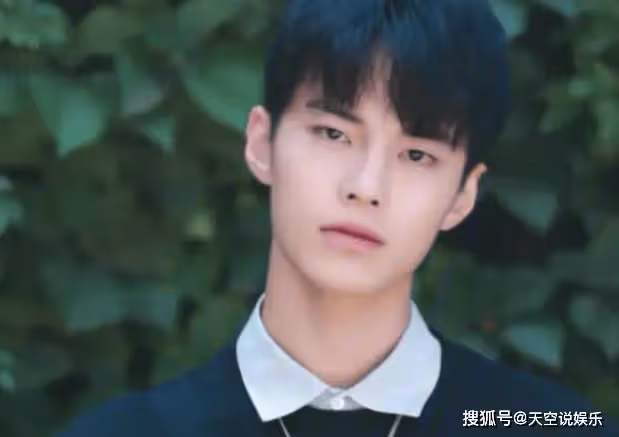 何與女朋友是誰?何與跟誰傳過戀情是真是假