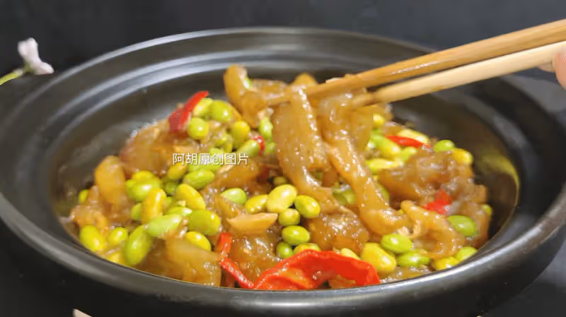 這菜不起眼,卻是絕佳「高鉀菜」!花樣搭配燒一盤,滑嫩好味,口口軟糯太絕了