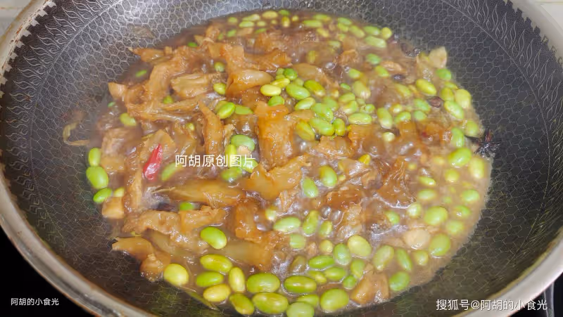 這菜不起眼,卻是絕佳「高鉀菜」!花樣搭配燒一盤,滑嫩好味,口口軟糯太絕了