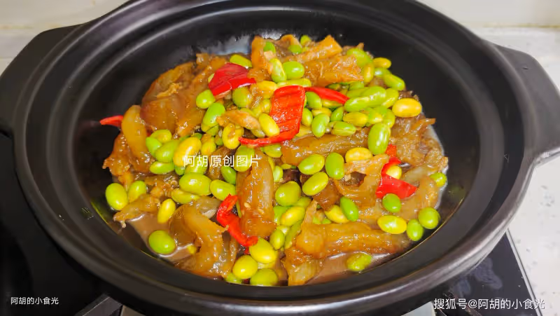 這菜不起眼,卻是絕佳「高鉀菜」!花樣搭配燒一盤,滑嫩好味,口口軟糯太絕了