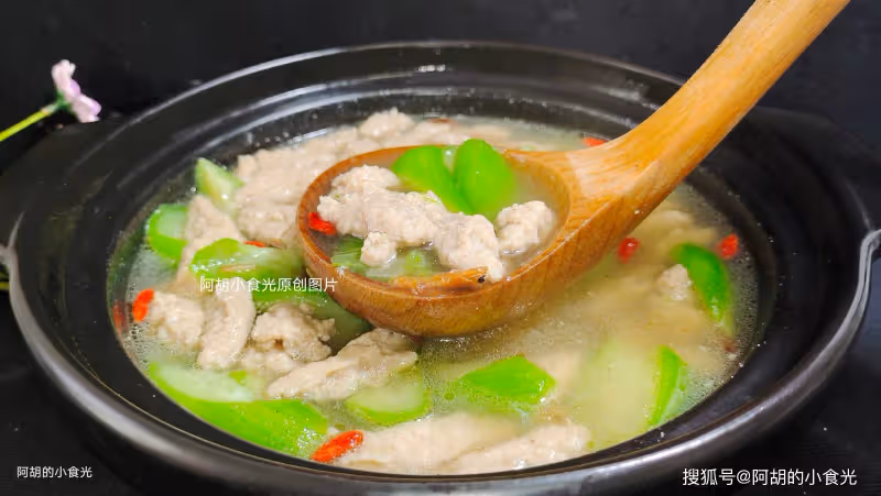 陽春三月,雞湯骨湯不如喝此湯!每天都安排一碗,清潤十足,一直喝到夏天剛好