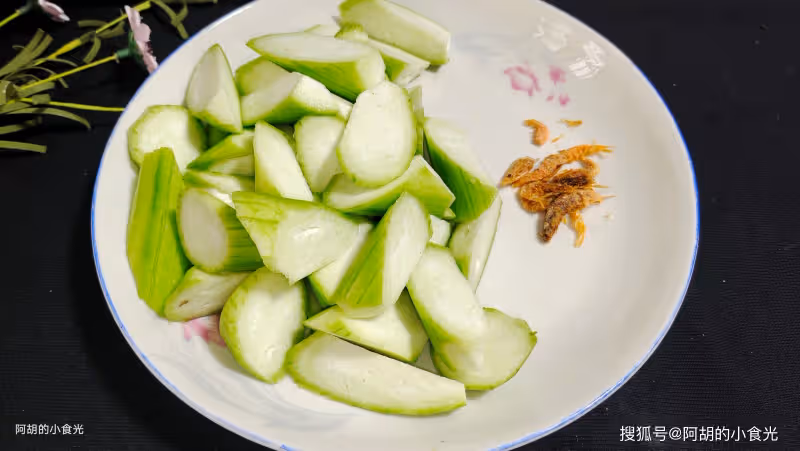 陽春三月,雞湯骨湯不如喝此湯!每天都安排一碗,清潤十足,一直喝到夏天剛好