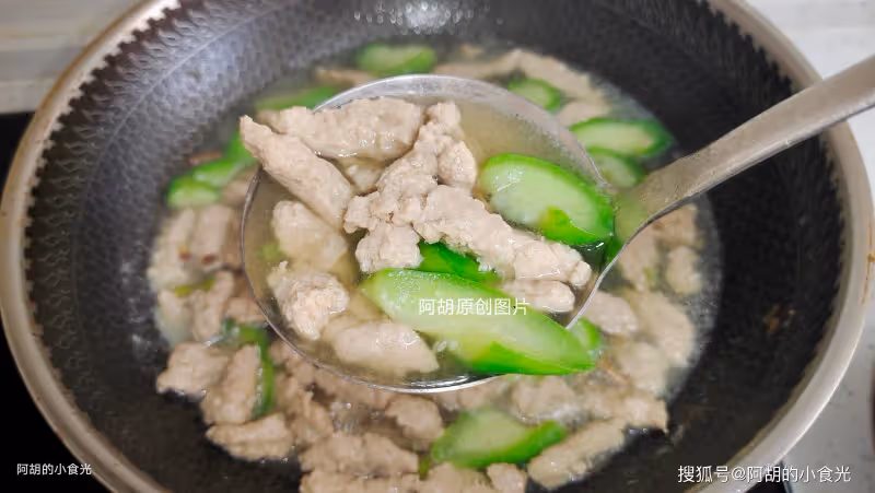 陽春三月,雞湯骨湯不如喝此湯!每天都安排一碗,清潤十足,一直喝到夏天剛好