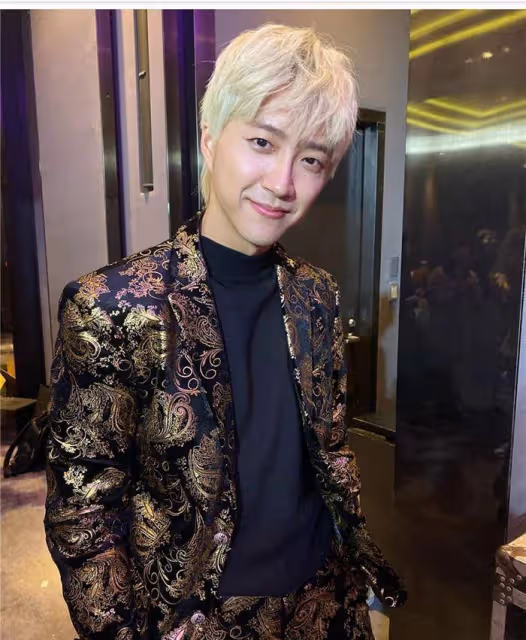 江宏傑福原愛帶孩子們玩，愛拉醬在臉上塗鴉