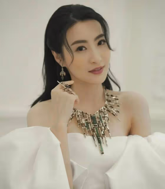 TVB視後新劇戲份少惹粉絲不滿，下周情敵登場，兩人將攤牌場面刺激