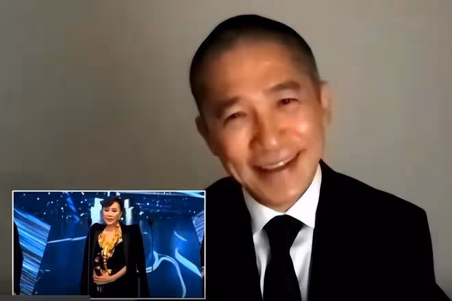 梁朝偉獲影帝，擊敗林保怡引發質疑，劉嘉玲帶「龍蝦」上台領獎