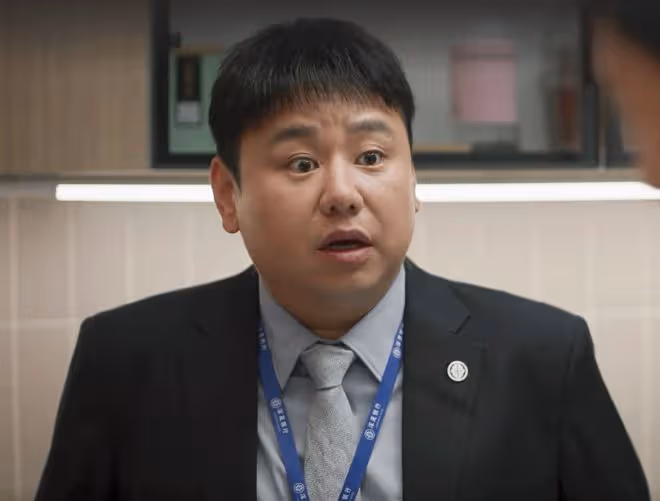 《城中之城》直到胡悅爬上床,程家元都不知道,蘇見仁的死有多冤